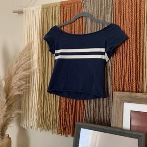 BRANDY MELVILLE OFF THE SHOULDER TOP